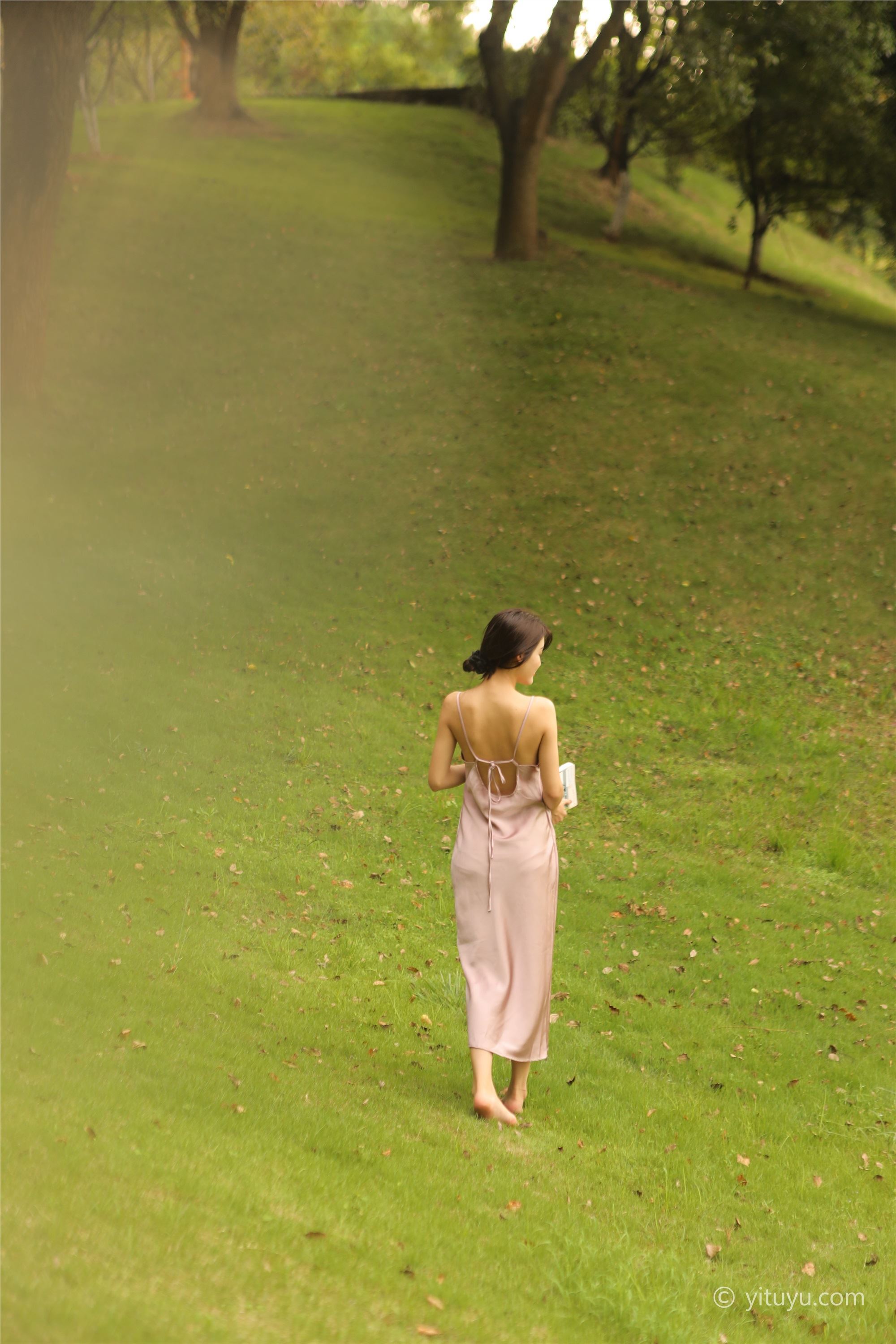 YITUYU艺图语  2021.05.14 她，ta 巧玲